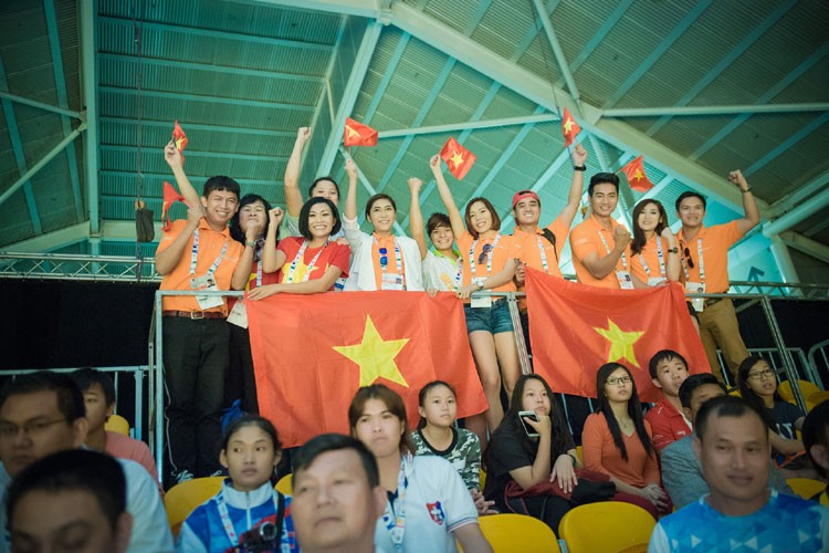 Ca si Phuong Thanh khoc cuoi cung SEA Games 28-Hinh-3
